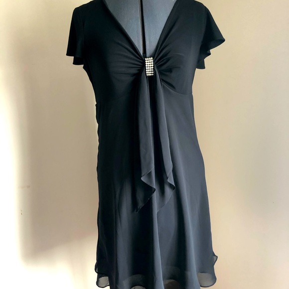 R & M Richards Dresses & Skirts - Very pretty black dress w rhinestone detailing